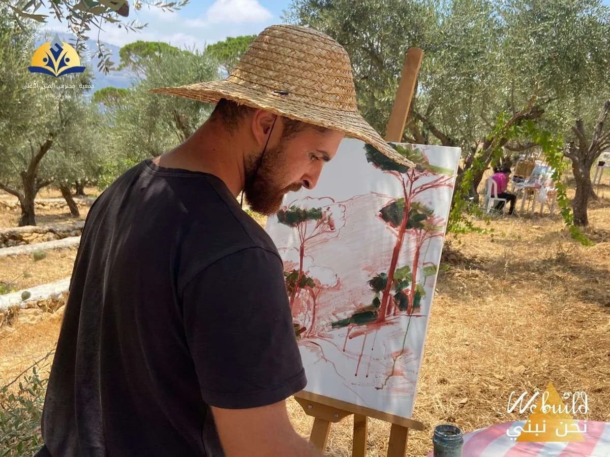 اللقاء التشكيلي الاول