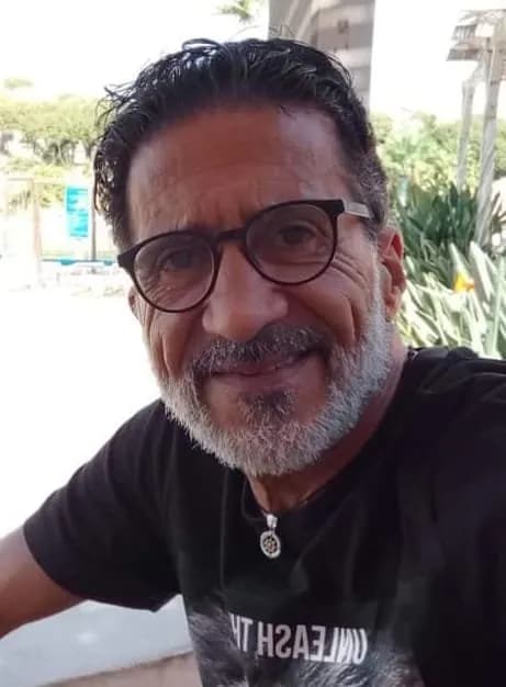 طوني يوسف المعلوف